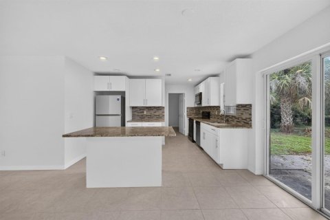 Casa en venta en Stuart, Florida, 3 dormitorios, 124.86 m2 № 2387812 - foto 9