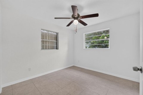 Casa en venta en Stuart, Florida, 3 dormitorios, 124.86 m2 № 2387812 - foto 24