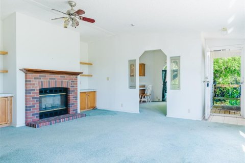 House in Newberry, Florida 3 bedrooms, 137.12 sq.m. № 1649328 - photo 8