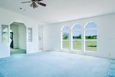 House in Newberry, Florida 3 bedrooms, 137.12 sq.m. № 1649328 - photo 7