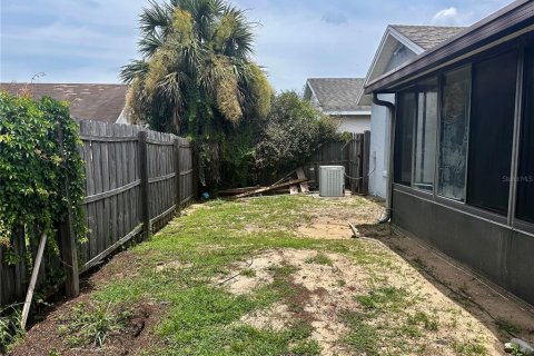 House in Orlando, Florida 2 bedrooms, 104.52 sq.m. № 1827817 - photo 18
