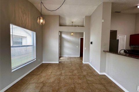 House in Orlando, Florida 2 bedrooms, 104.52 sq.m. № 1827817 - photo 6
