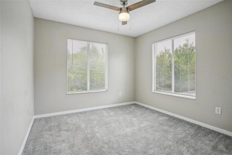 Touwnhouse à louer à Tampa, Floride: 3 chambres, 126.72 m2 № 2214411 - photo 22