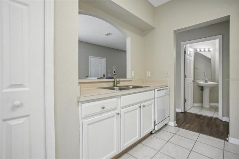 Touwnhouse à louer à Tampa, Floride: 3 chambres, 126.72 m2 № 2214411 - photo 23