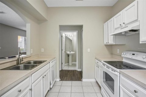 Touwnhouse à louer à Tampa, Floride: 3 chambres, 126.72 m2 № 2214411 - photo 19