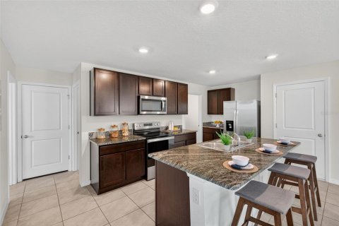 Villa ou maison à vendre à Bradenton, Floride: 5 chambres, 225.57 m2 № 1903612 - photo 7