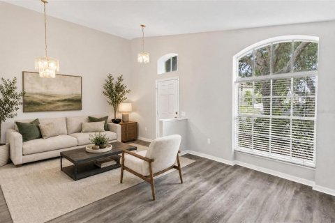 Villa ou maison à louer à Riverview, Floride: 3 chambres, 131.92 m2 № 2150100 - photo 4