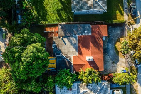 Купить виллу или дом в Майами, Флорида 3 спальни, 217.95м2, № 1974814 - фото 21