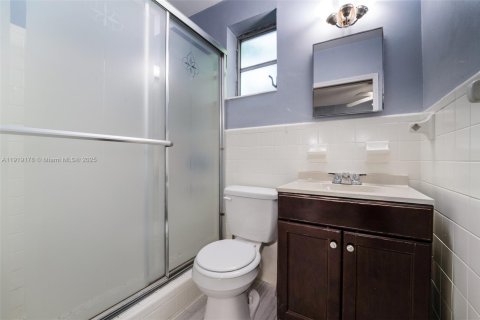 Купить виллу или дом в Майами, Флорида 3 спальни, 217.95м2, № 1974814 - фото 12