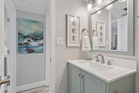 Condominio en venta en Saint Petersburg, Florida, 2 dormitorios, 116.59 m2 № 1823091 - foto 28