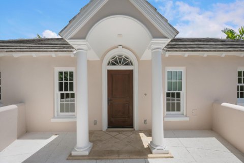 House in Palm Beach, Florida 4 bedrooms, 314.85 sq.m. № 2087645 - photo 4
