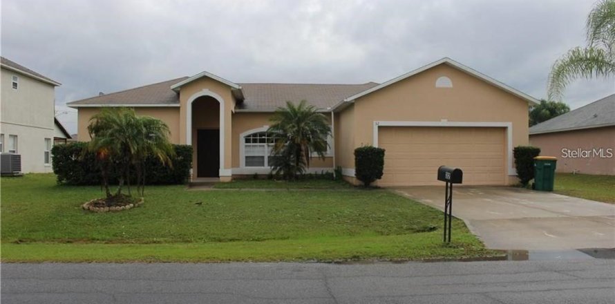 House in Kissimmee, Florida 3 bedrooms, 157 sq.m. № 2213065