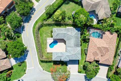 House in Coral Springs, Florida 5 bedrooms, 304.81 sq.m. № 1743984 - photo 6