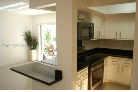 Copropriété à vendre à Davie, Floride: 2 chambres, 79.52 m2 № 2089321 - photo 5