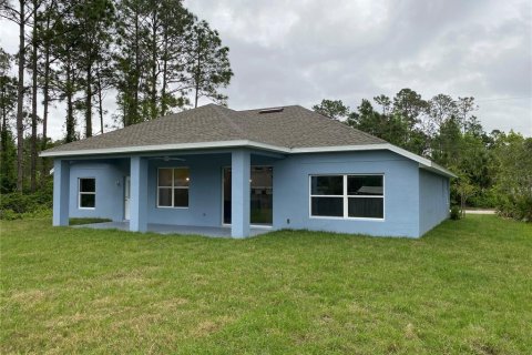 House in Palm Coast, Florida 4 bedrooms, 174.66 sq.m. № 1351264 - photo 2