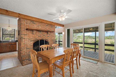 House in Eustis, Florida 6 bedrooms, 471.11 sq.m. № 1628508 - photo 7