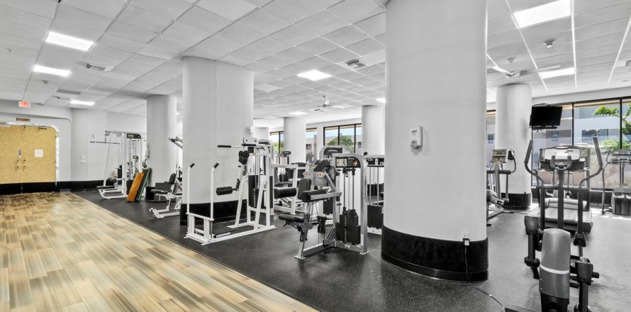Condominio en Miami, Florida, 2 dormitorios  № 874623