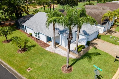 House in Haines City, Florida 4 bedrooms, 143.63 sq.m. № 1886985 - photo 3