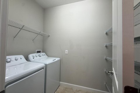 Touwnhouse à louer à Wesley Chapel, Floride: 3 chambres, 167.32 m2 № 2167648 - photo 30