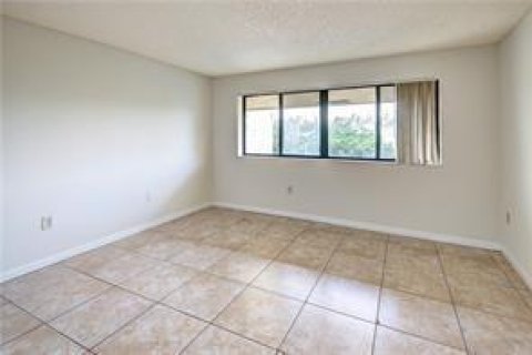 Copropriété à louer à Fort Lauderdale, Floride: 2 chambres, 79.71 m2 № 2078701 - photo 8