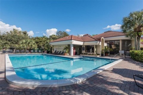 Copropriété à louer à Fort Lauderdale, Floride: 2 chambres, 79.71 m2 № 2078701 - photo 14