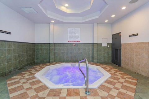 Купить таунхаус в Дэвенпорт, Флорида 6 комнат, 135.36м2, № 2112983 - фото 22