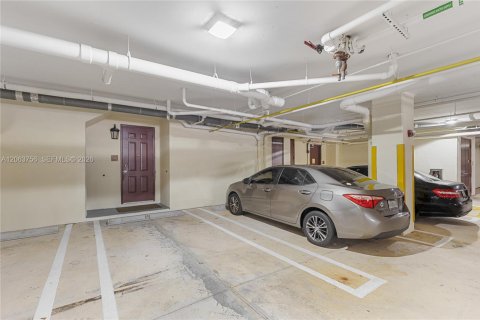 Copropriété à vendre à Sunrise, Floride: 2 chambres, 162.86 m2 № 2301494 - photo 26