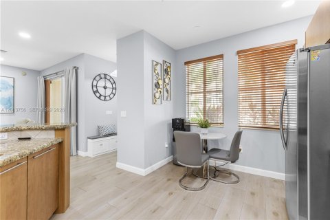 Copropriété à vendre à Sunrise, Floride: 2 chambres, 162.86 m2 № 2301494 - photo 7