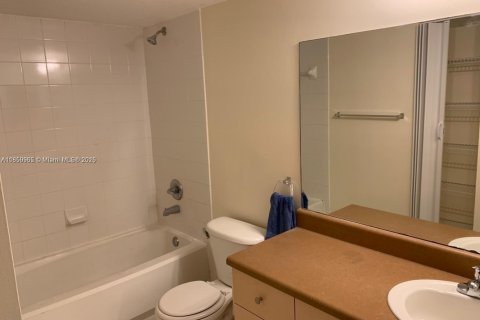 Copropriété à louer à West Palm Beach, Floride: 3 chambres, 120.77 m2 № 1855239 - photo 13