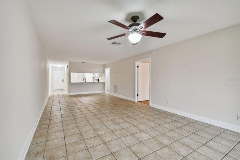 Copropriété à louer à Saint Petersburg, Floride: 2 chambres, 113.34 m2 № 2115545 - photo 24