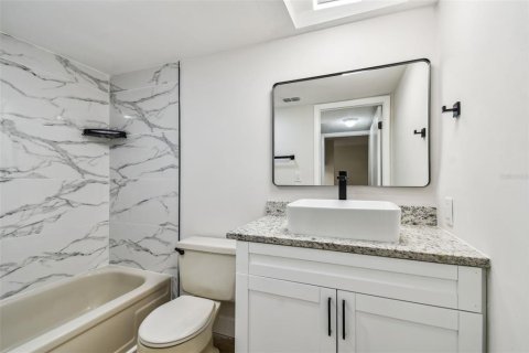 Copropriété à louer à Saint Petersburg, Floride: 2 chambres, 113.34 m2 № 2115545 - photo 29