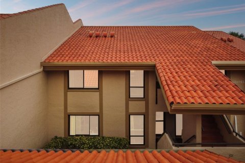 Condo à Saint Petersburg, Floride, 2 chambres  № 2115545