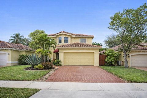 Villa ou maison à louer à Miramar, Floride: 3 chambres, 196.4 m2 № 2006217 - photo 11