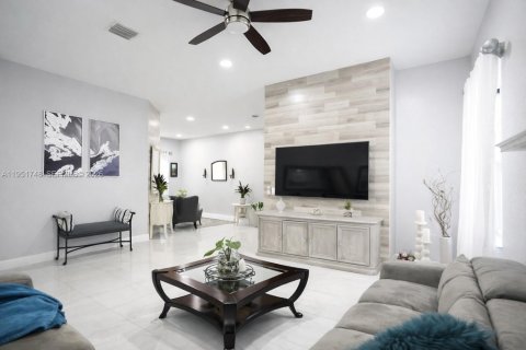 Villa ou maison à Miramar, Floride 3 chambres, 196.4 m2 № 2006217