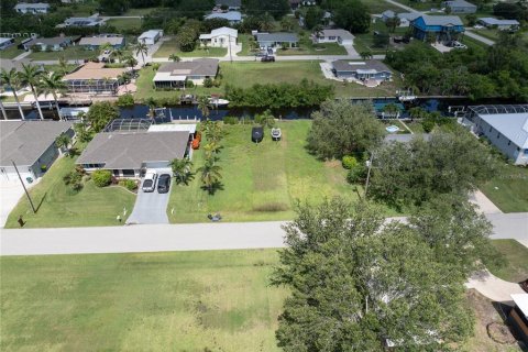 Terreno en venta en Punta Gorda, Florida № 1808855 - foto 16