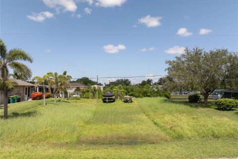 Terreno en venta en Punta Gorda, Florida № 1808855 - foto 15