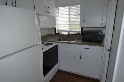 Appartement à louer à Saint Petersburg, Floride: 1 chambre, 44.13 m2 № 2157793 - photo 4