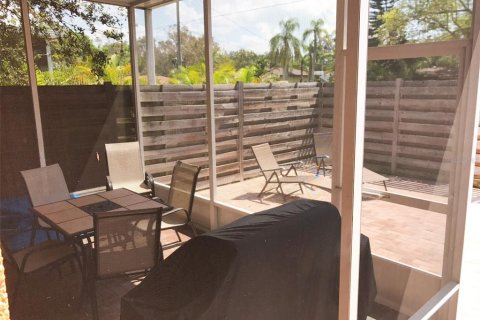 Casa en alquiler en Sarasota, Florida, 3 dormitorios, 113.81 m2 № 1584174 - foto 12