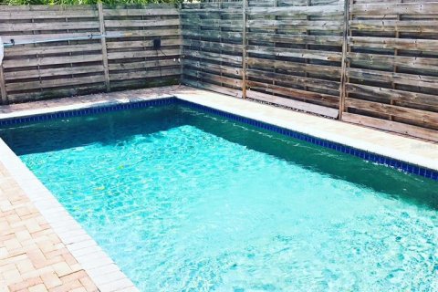Casa en alquiler en Sarasota, Florida, 3 dormitorios, 113.81 m2 № 1584174 - foto 3