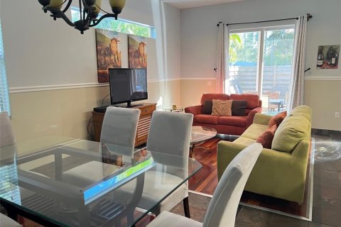 Casa en alquiler en Sarasota, Florida, 3 dormitorios, 113.81 m2 № 1584174 - foto 4