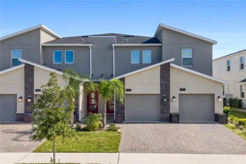 Condo in Davenport, Florida, 3 bedrooms № 2215205 - photo 2