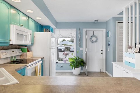 Adosado en venta en Punta Gorda, Florida, 2 dormitorios, 100.15 m2 № 1796152 - foto 5