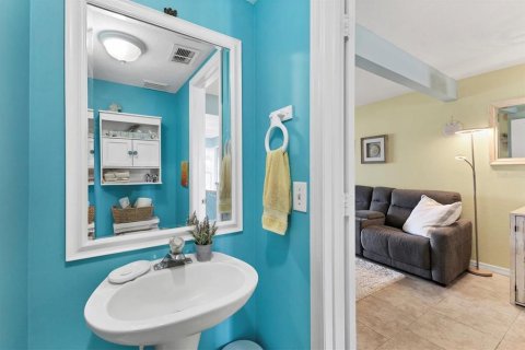 Adosado en venta en Punta Gorda, Florida, 2 dormitorios, 100.15 m2 № 1796152 - foto 12