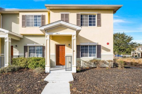 Adosado en alquiler en Spring Hill, Florida, 2 dormitorios, 119.01 m2 № 1719947 - foto 2