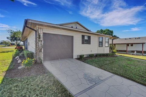 Villa ou maison à vendre à Lakeland, Floride: 2 chambres, 110.83 m2 № 1913441 - photo 24