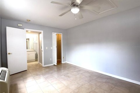 Touwnhouse à louer à Davenport, Floride: 44.13 m2 № 2403460 - photo 6