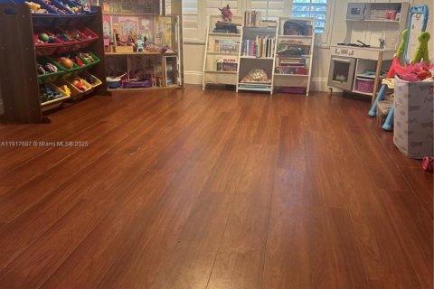 Casa en venta en Hollywood, Florida, 3 dormitorios, 217.95 m2 № 1972321 - foto 18