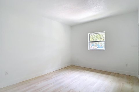 Villa ou maison à vendre à Tampa, Floride: 3 chambres, 114.46 m2 № 2148343 - photo 14
