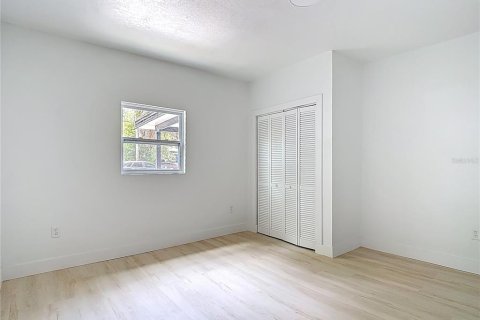 Villa ou maison à vendre à Tampa, Floride: 3 chambres, 114.46 m2 № 2148343 - photo 17