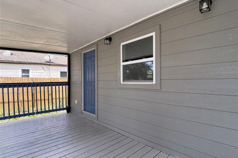 Villa ou maison à vendre à Tampa, Floride: 3 chambres, 114.46 m2 № 2148343 - photo 3